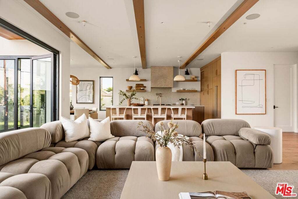 House in Los Angeles, California, United States 4 - 18958473