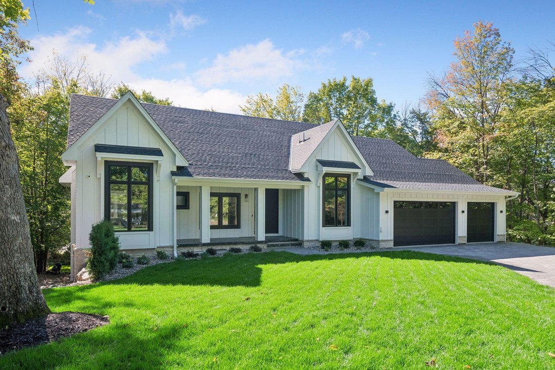 House in Tonka Bay, Minnesota, United States 2 - 18958916