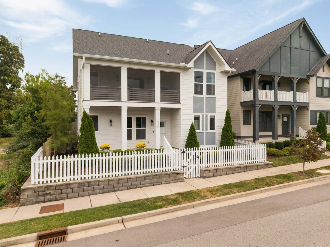 Co Op in Nashville, Tennessee, United States 1 - 18959073