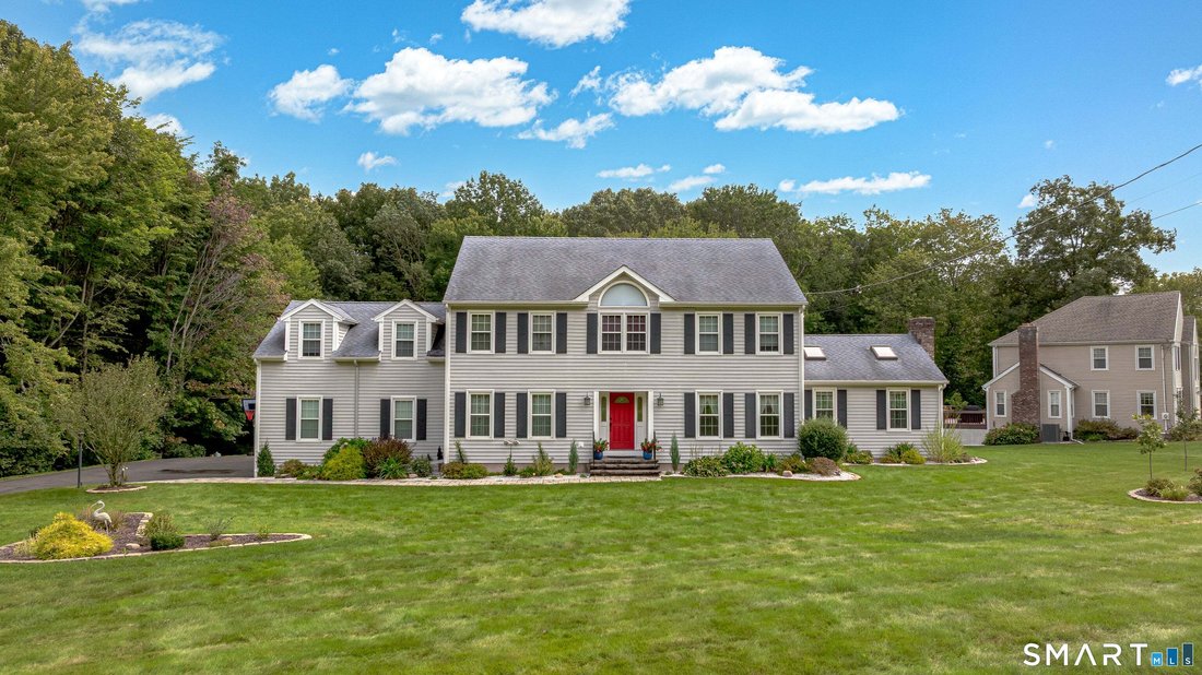 House in Hamden, Connecticut, United States 2 - 18958139
