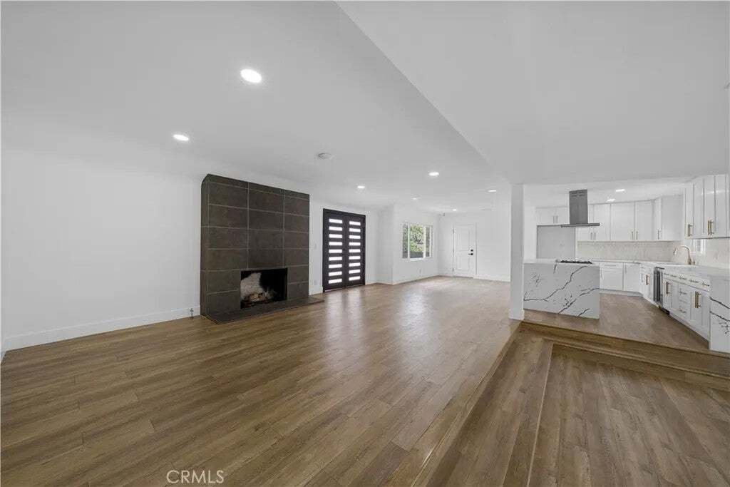 House in Santa Ana, California, United States 3 - 18959338
