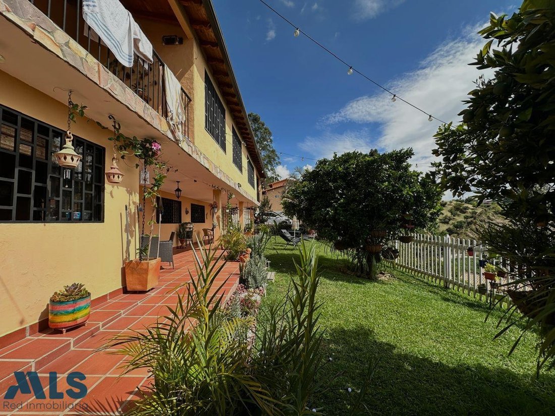 Finca in Marinilla, Antioquia, Colombia 3 - 18959003