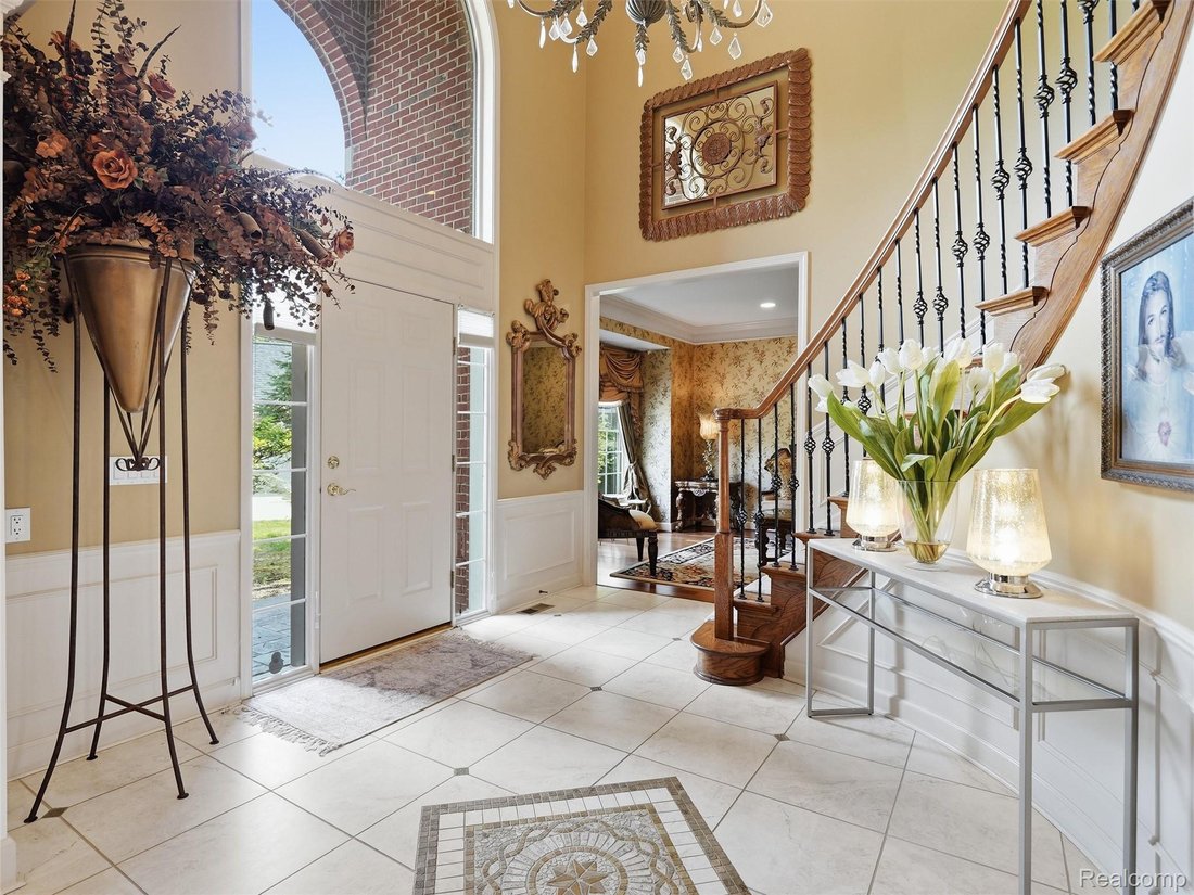 House in Farmington Hills, Michigan, United States 5 - 18958896