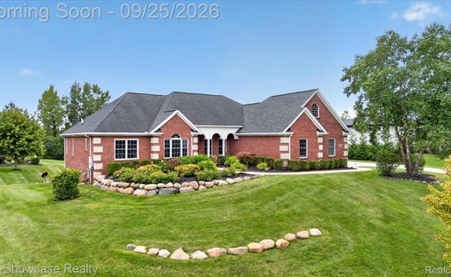 House in Fenton, Michigan, United States 1