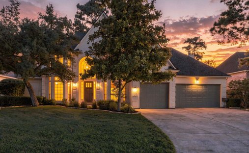 House in The Woodlands, Texas, United States 1