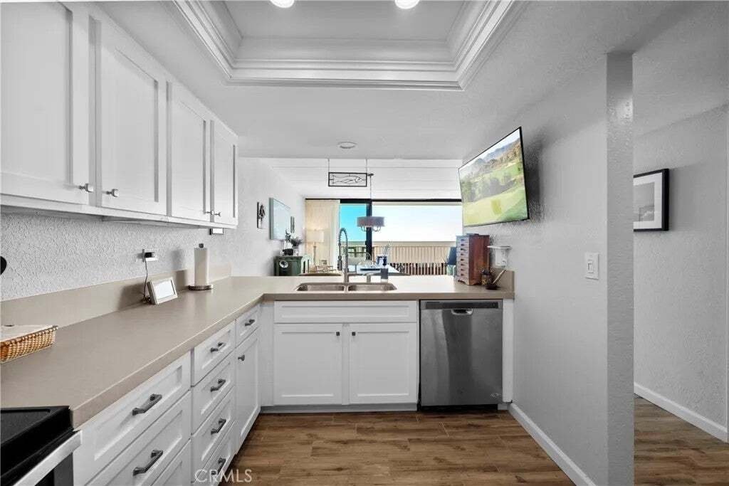 Condo in San Clemente, California, United States 5 - 17975471