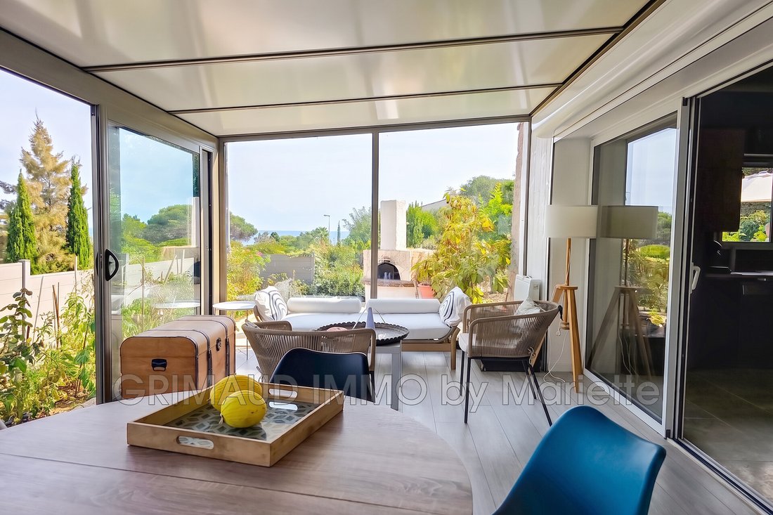 Villa in Les Issambres, Roquebrune-sur-Argens, France 2 - 18421510