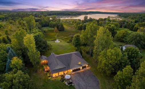 House in Chisago City, Minnesota, United States 1