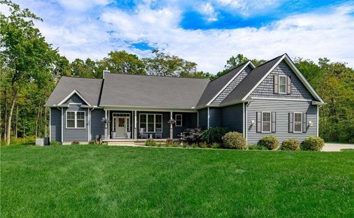 House in Newbury, Ohio, United States 1