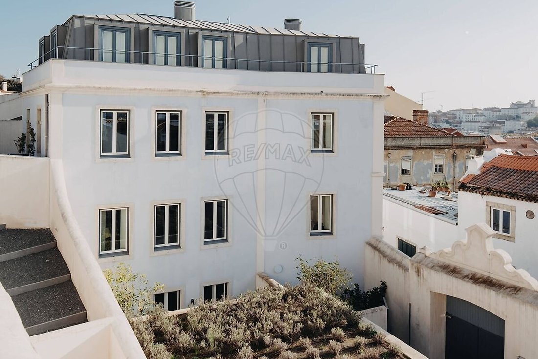 Apartment in Arroios, Lisbon, Portugal 2 - 18946617