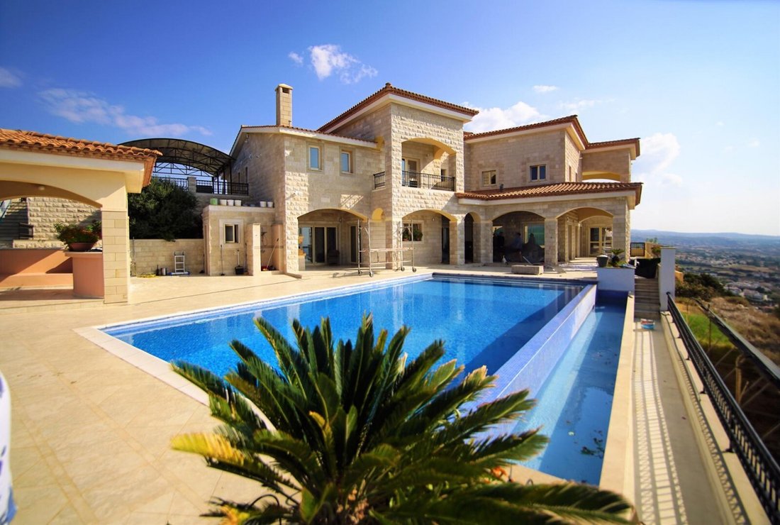 Villa in Peyia, Paphos, Cyprus 2 - 18958919