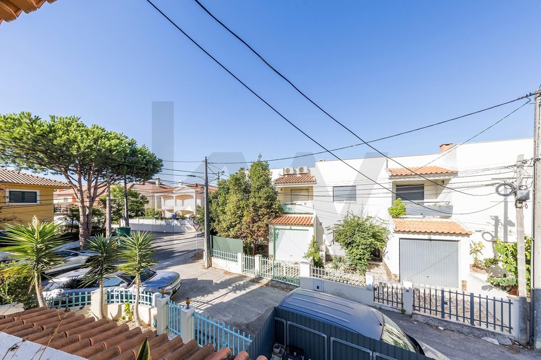Townhouse in Charneca de Caparica e Sobreda, Setubal, Portugal 5 - 18958180