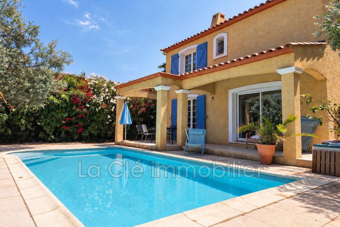 Villa in Le Grau-du-Roi, Occitania, France 1 - 18959527