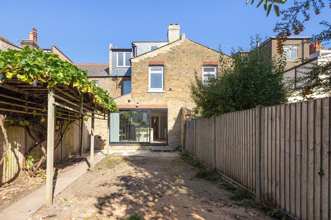 House in West Ealing, Ealing, England 5 - 18959486