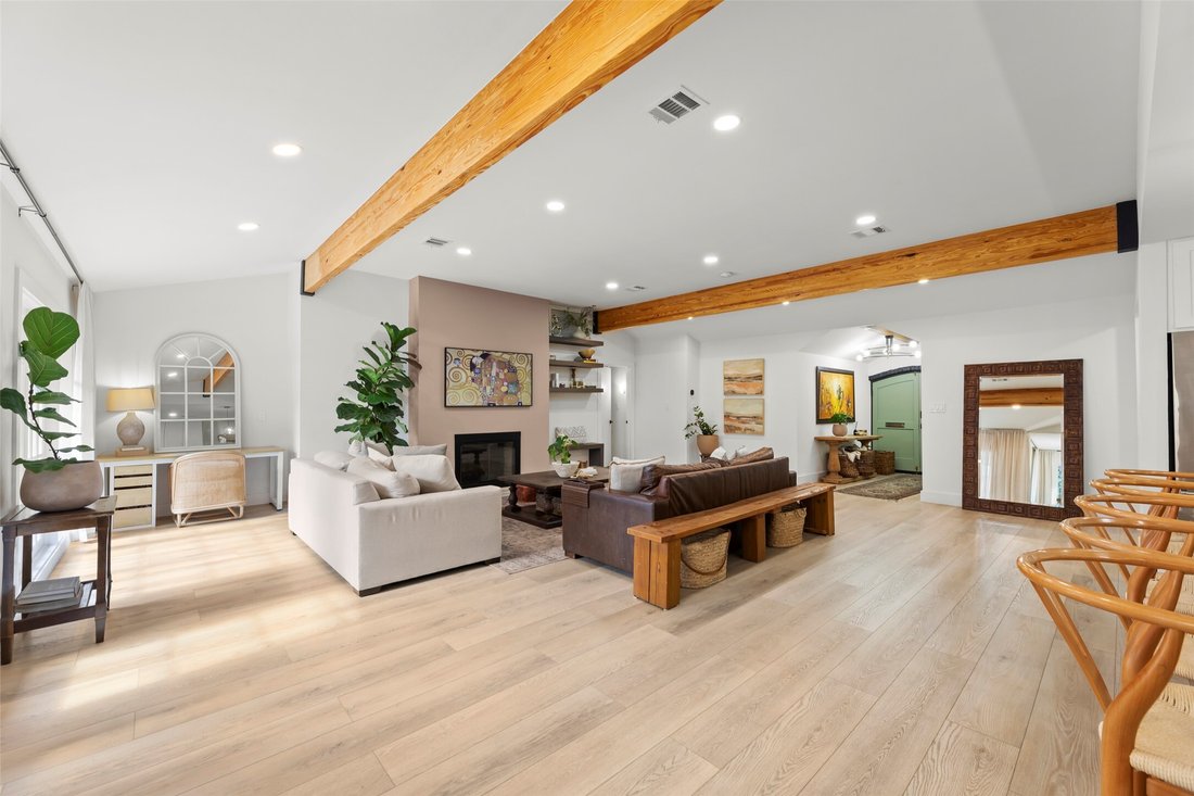 House in Houston, Texas, United States 5 - 18958870