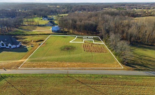 House in Cottontown, Tennessee, United States 1