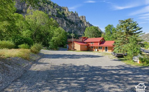House in Erda, Utah, United States 1