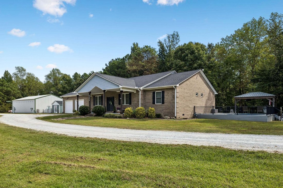 House in Camden, Tennessee, United States 2 - 18959089