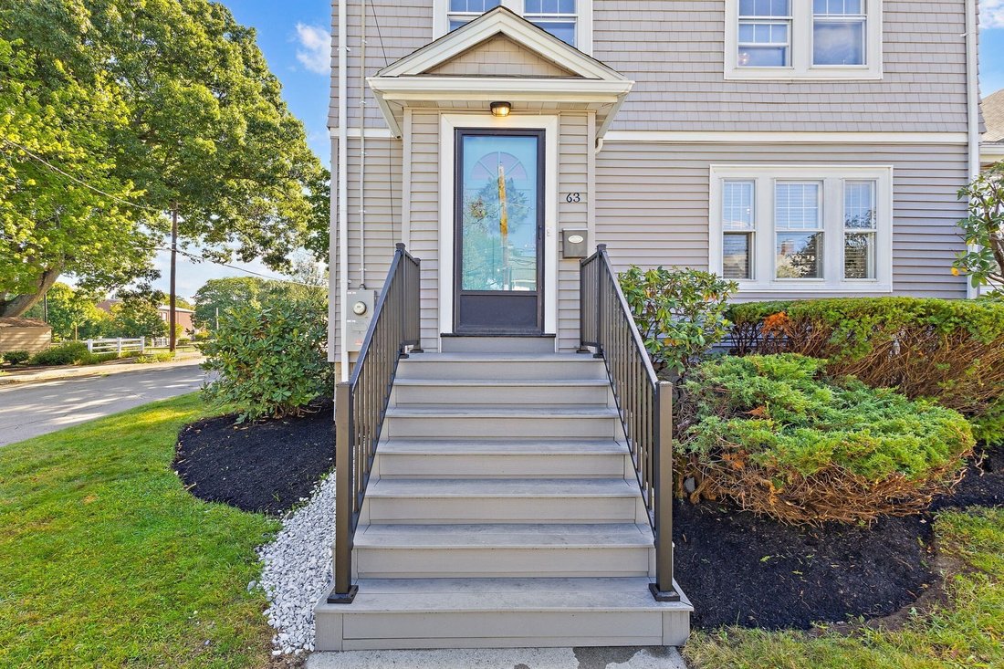 House in Waltham, Massachusetts, United States 3 - 18958903