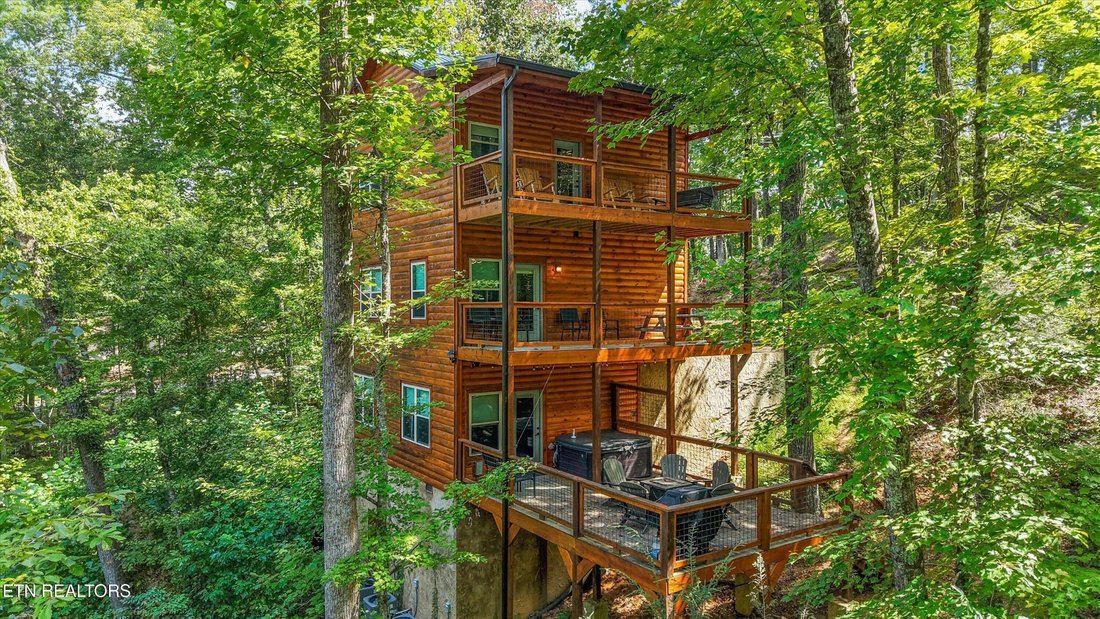 House in Sevierville, Tennessee, United States 5 - 18958992