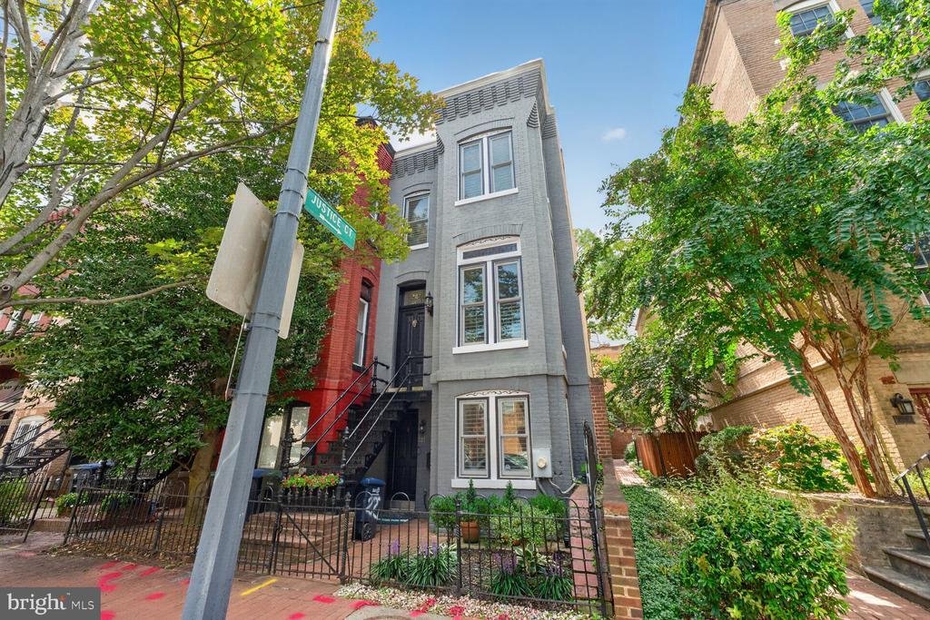 Condo in Washington, District of Columbia, United States 1 - 18958840