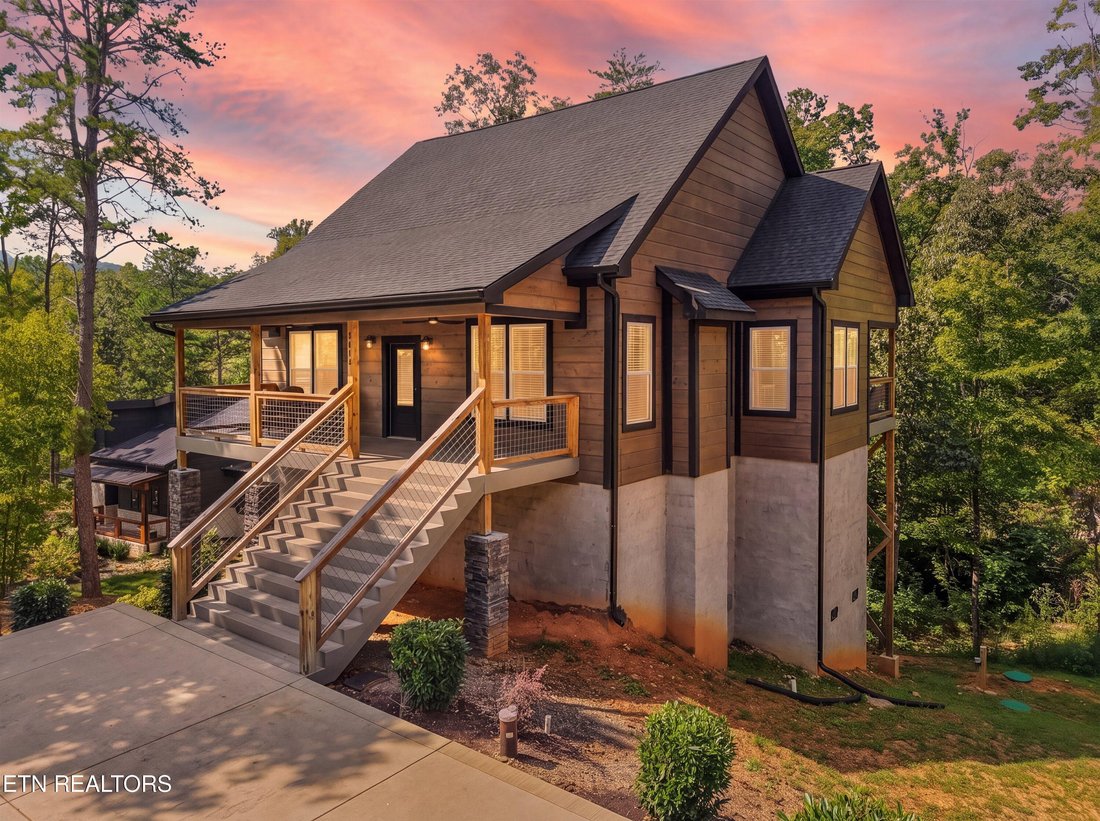 House in Sevierville, Tennessee, United States 1 - 18958875