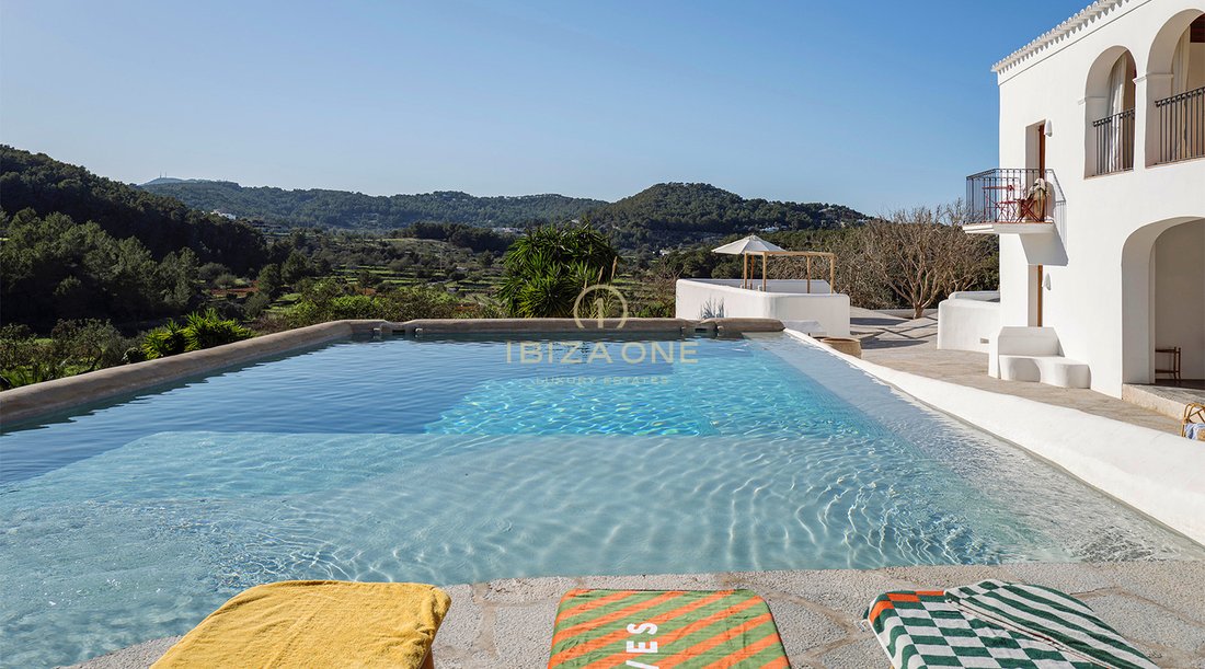 Finca in Sant Rafel de sa Creu, Sant Antoni de Portmany, Balearic Islands 4 - 18959104