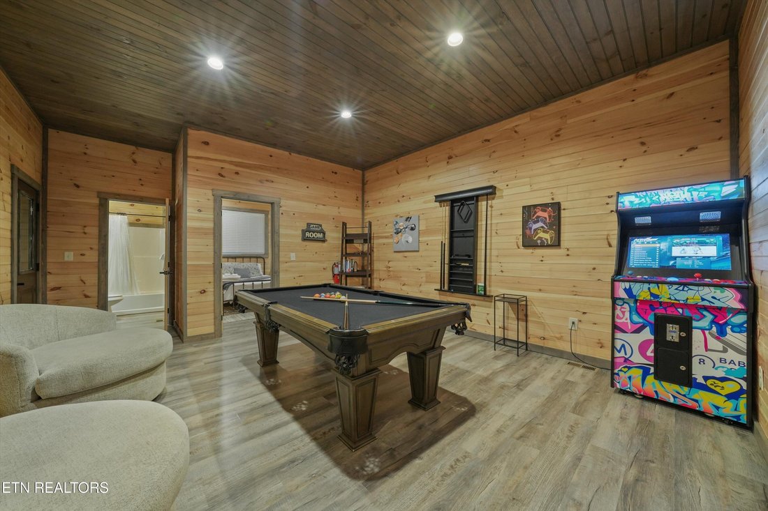 House in Sevierville, Tennessee, United States 3 - 18958875