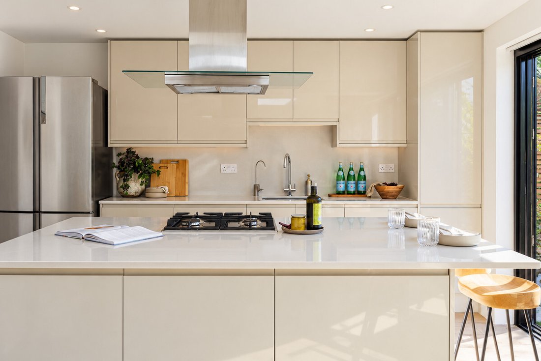 House in West Ealing, Ealing, England 3 - 18959486