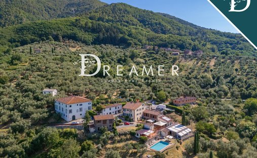 Farm Ranch in Petrognano - San Gennaro, Capannori, Tuscany 1