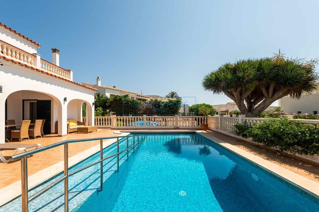 Villa in Cala Llonga, Ibiza, Santa Eularia des Riu, Balearic Islands 3 - 18959172