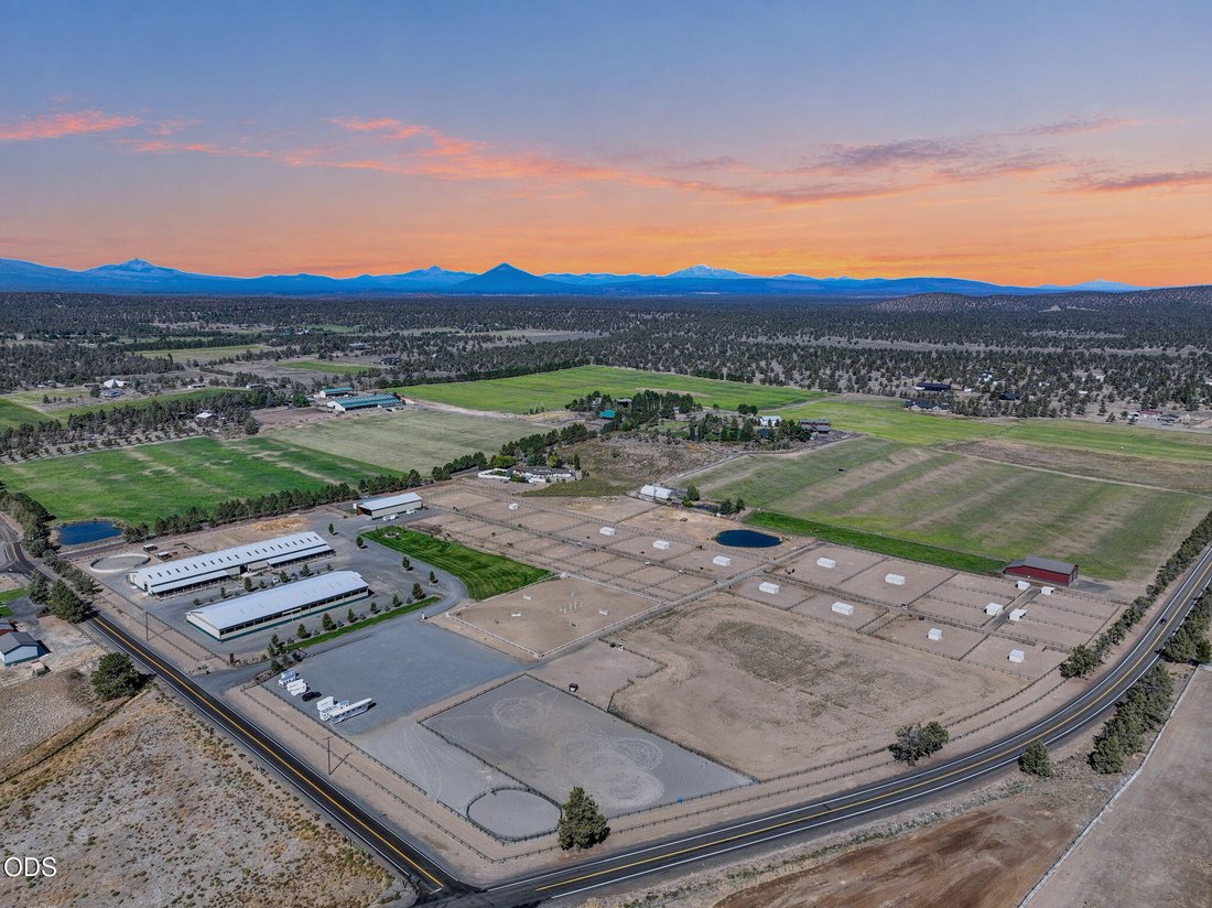 Land in Bend, Oregon, United States 2 - 18958343
