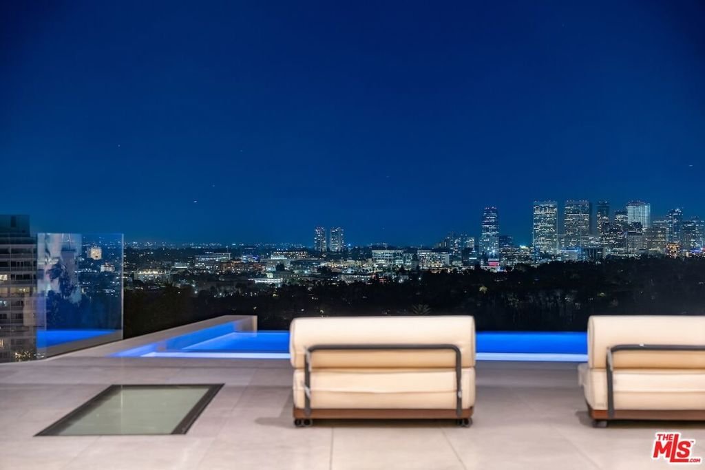 House in Los Angeles, California, United States 2 - 18958458