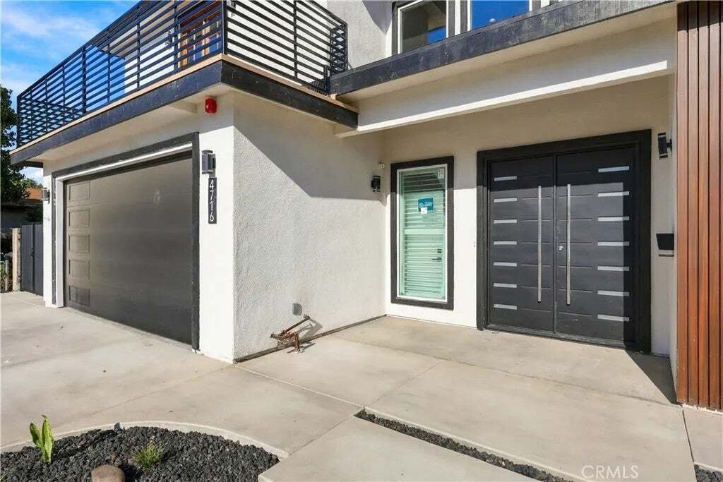 Condo in Signal Hill, California, United States 4 - 18959393