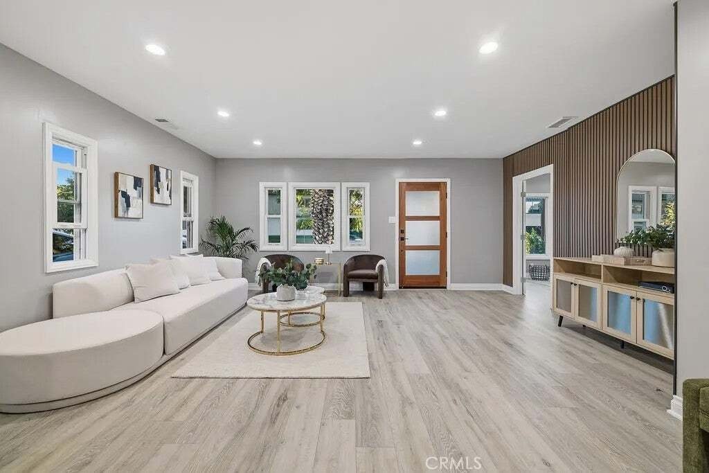 Condo in Glendale, California, United States 3 - 18959324