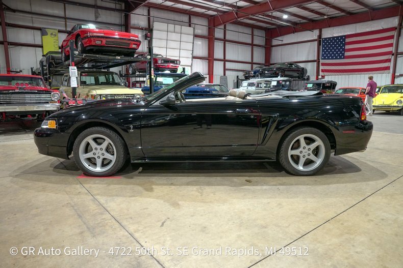Cabriolet in Grand Rapids, United States 4 - 18958677