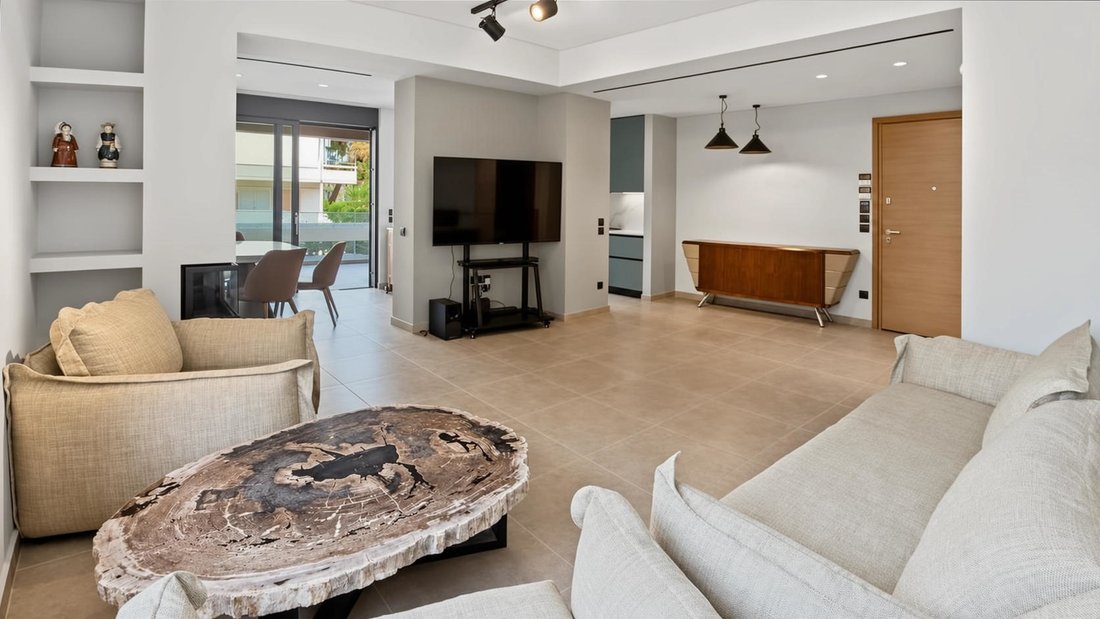 Apartment in Vouliagmeni, Attica, Greece 2 - 18952710