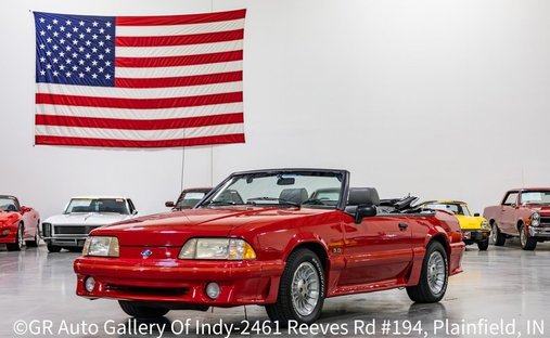 "Bright Red Fox Body Drop Top" in Plainfield, United States 1