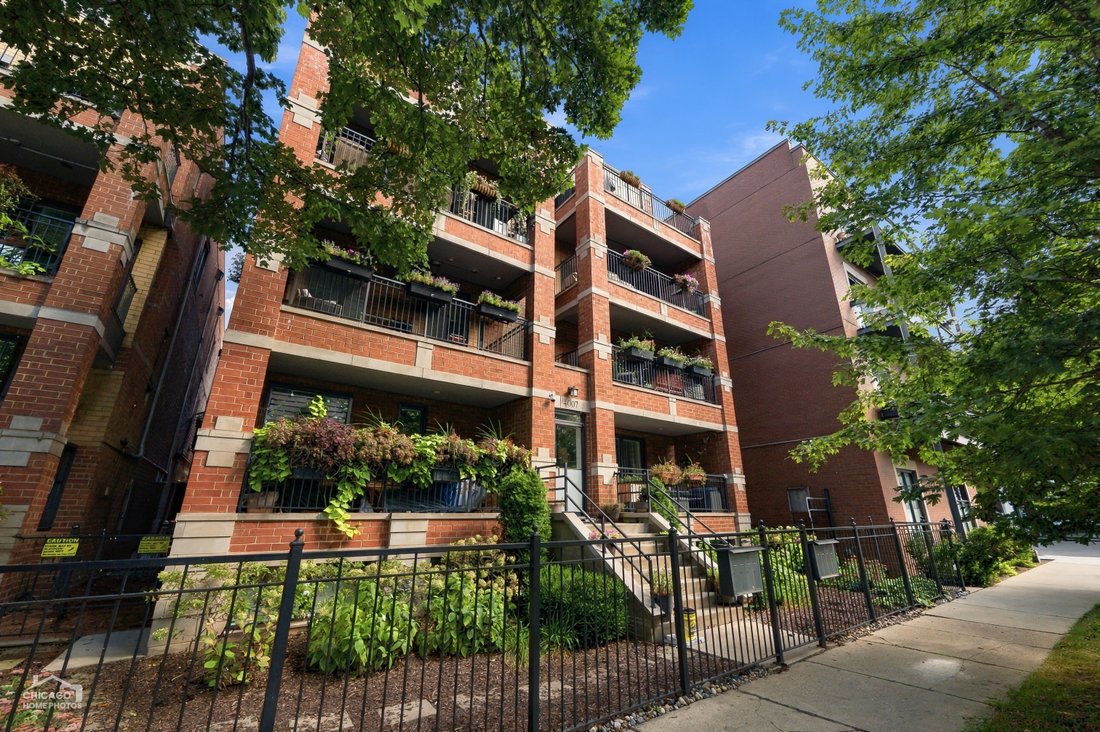 Condo in Chicago, Illinois, United States 1 - 18957966