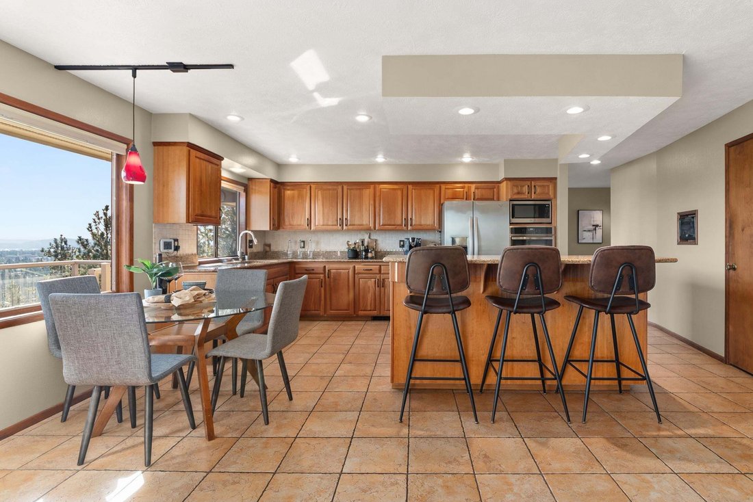 House in Spokane, Washington, United States 4 - 18958144
