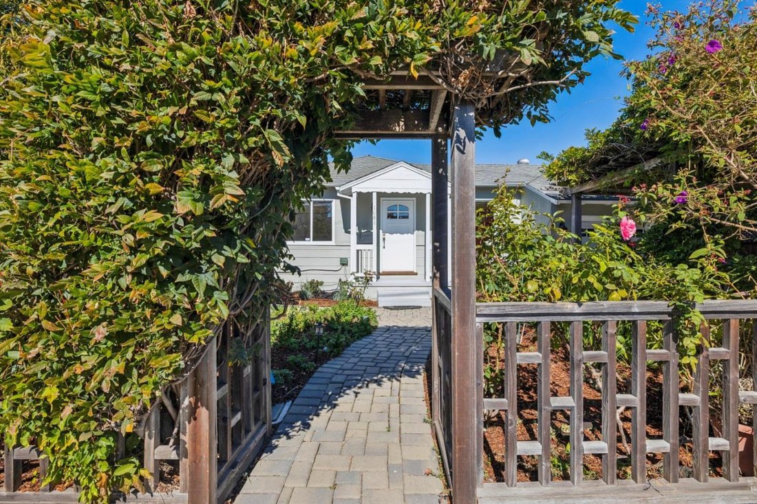 House in Belmont, California, United States 2 - 18958188