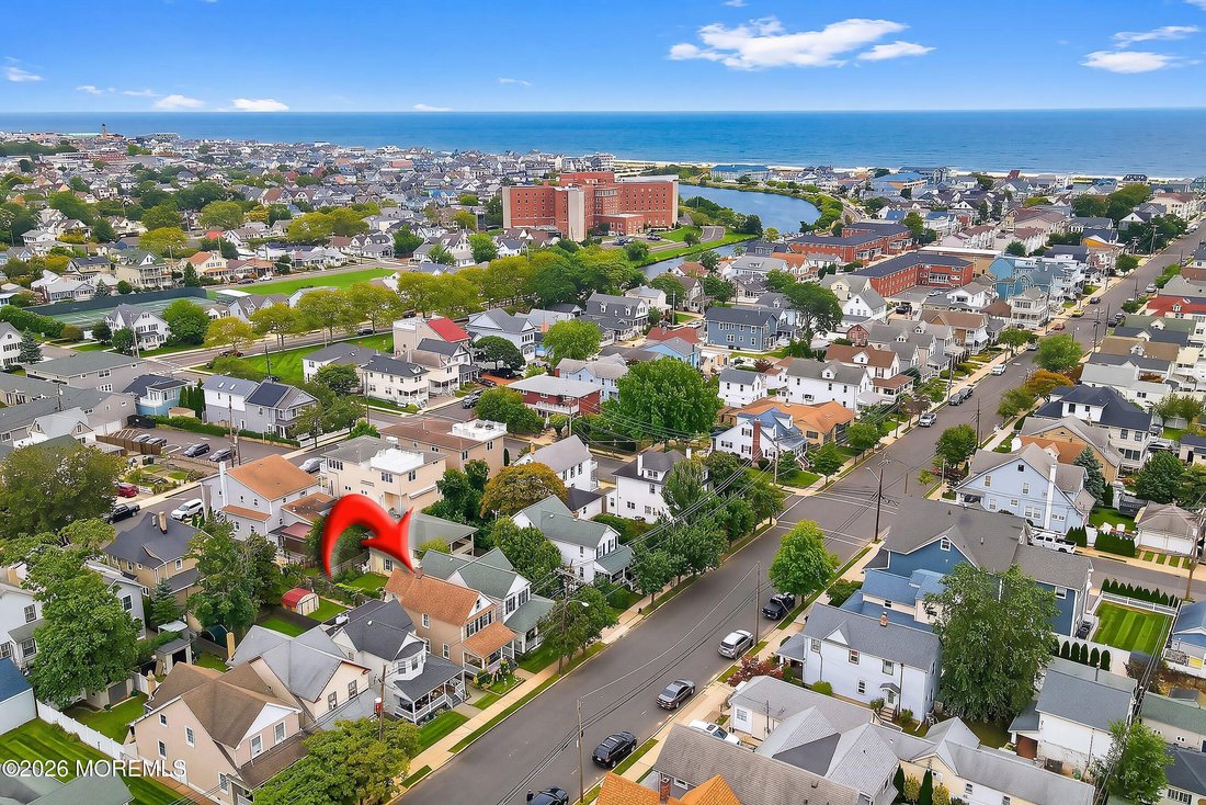 House in Bradley Beach, New Jersey, United States 1 - 18958224
