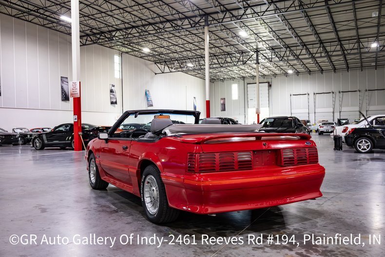 Cabriolet in Plainfield, United States 4 - 18958519