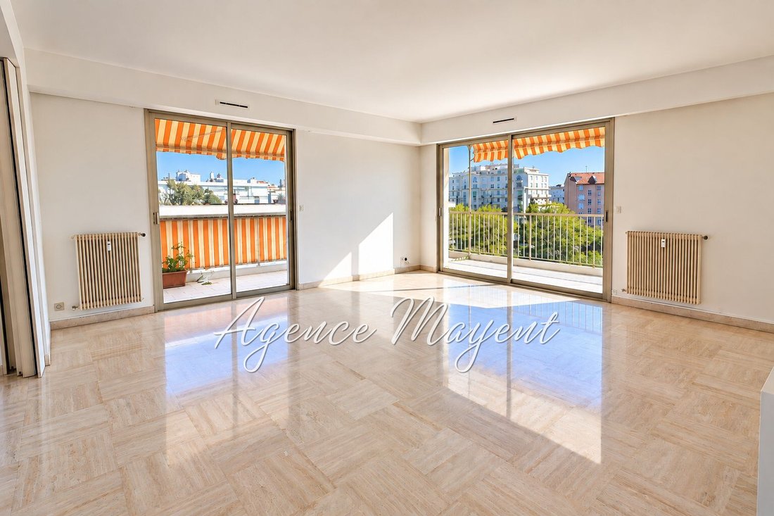 Appartamento a Cannes, Provenza-Alpi-Costa Azzurra, Francia 2 - 17727346