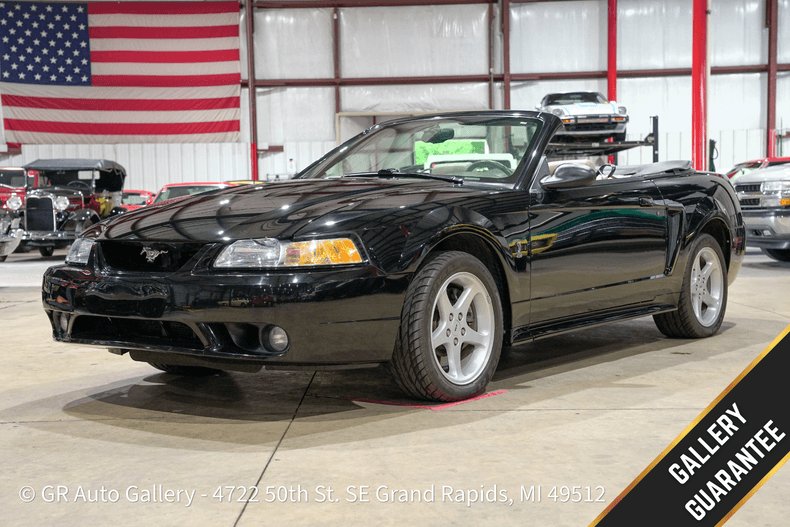 Cabriolet in Grand Rapids, United States 1 - 18958677