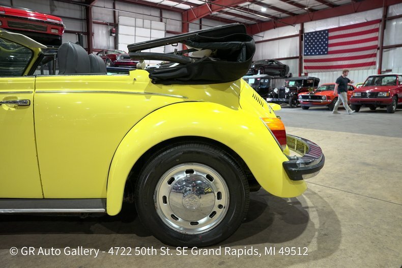 Cabriolet in Grand Rapids, United States 5 - 18959497