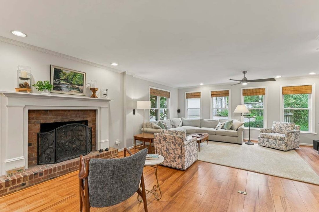 House in Cary, North Carolina, United States 2 - 18959145