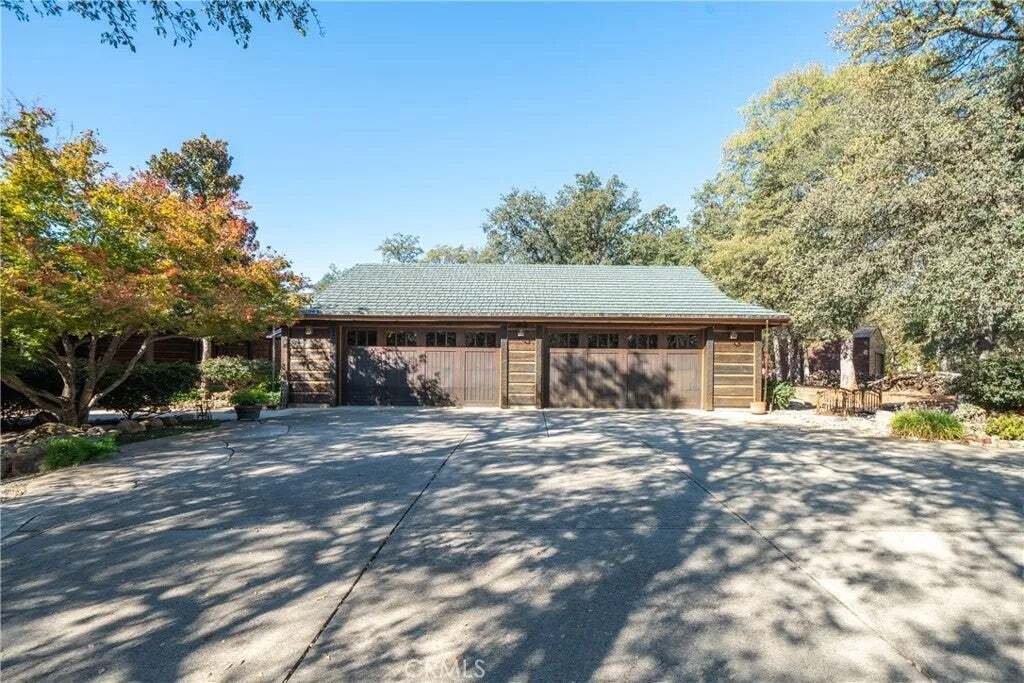 House in Redding, California, United States 3 - 18959298