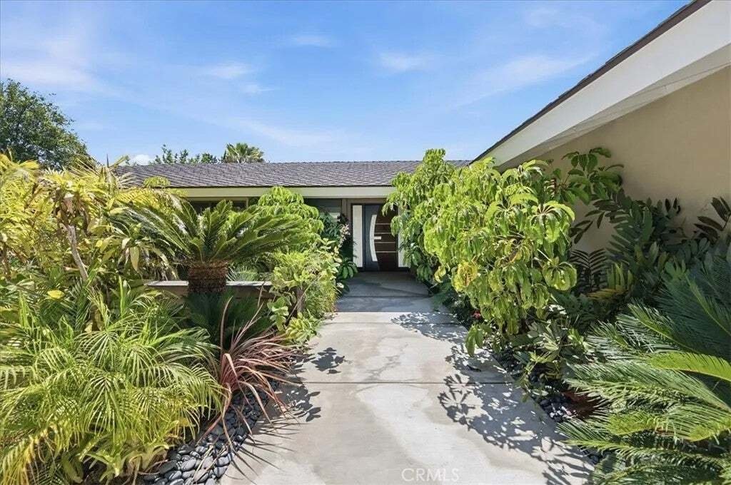 House in Fullerton, California, United States 1 - 18959380