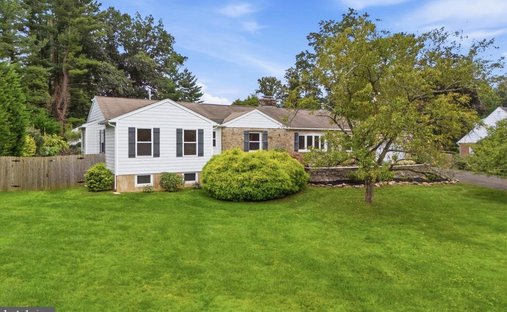 House in Bryn Athyn, Pennsylvania, United States 1